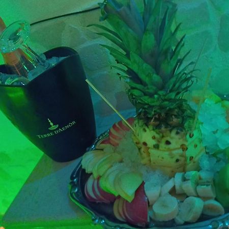 Suite 800 Остуни Экстерьер фото